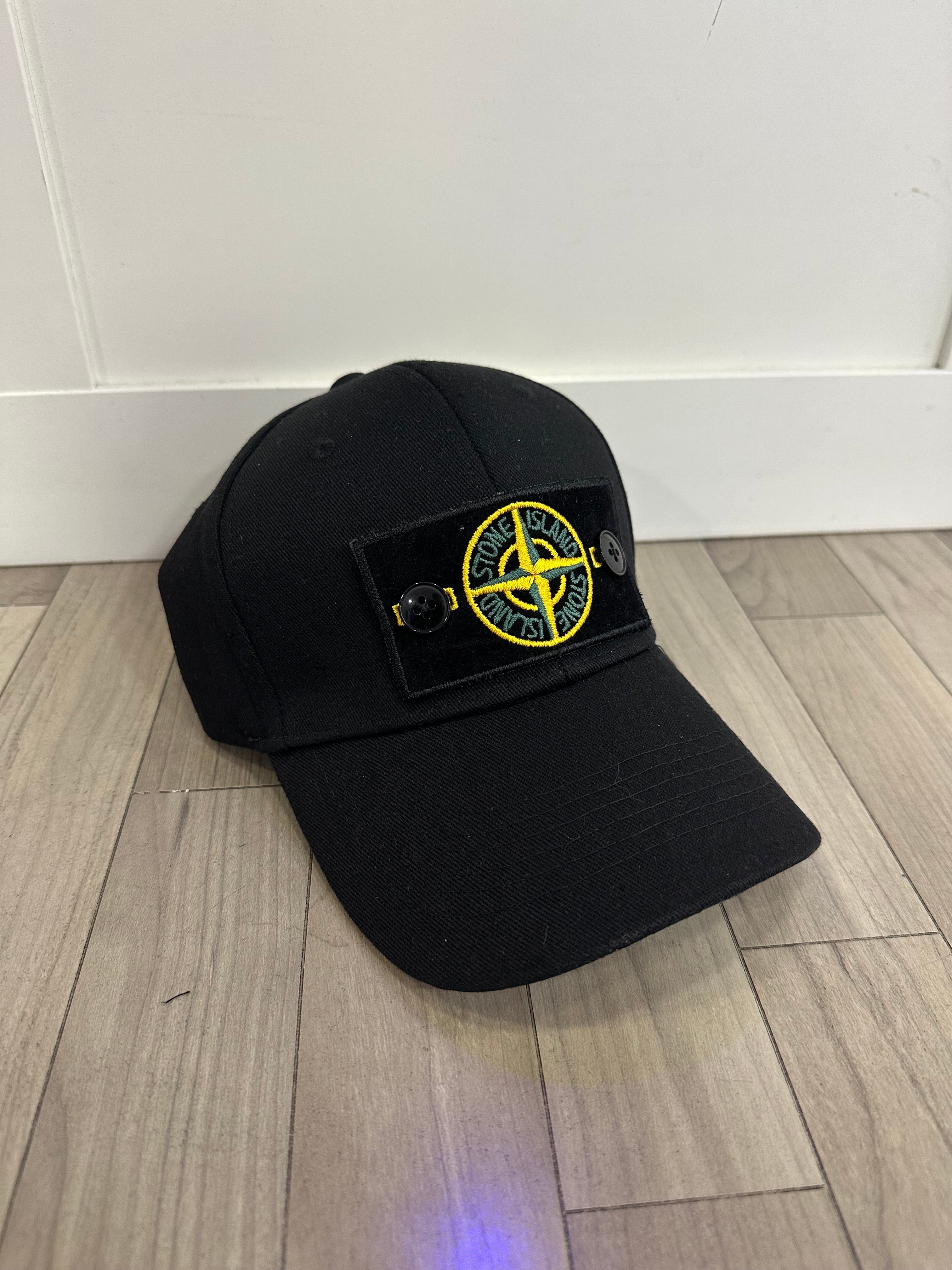 GORRA STONE ISLAND