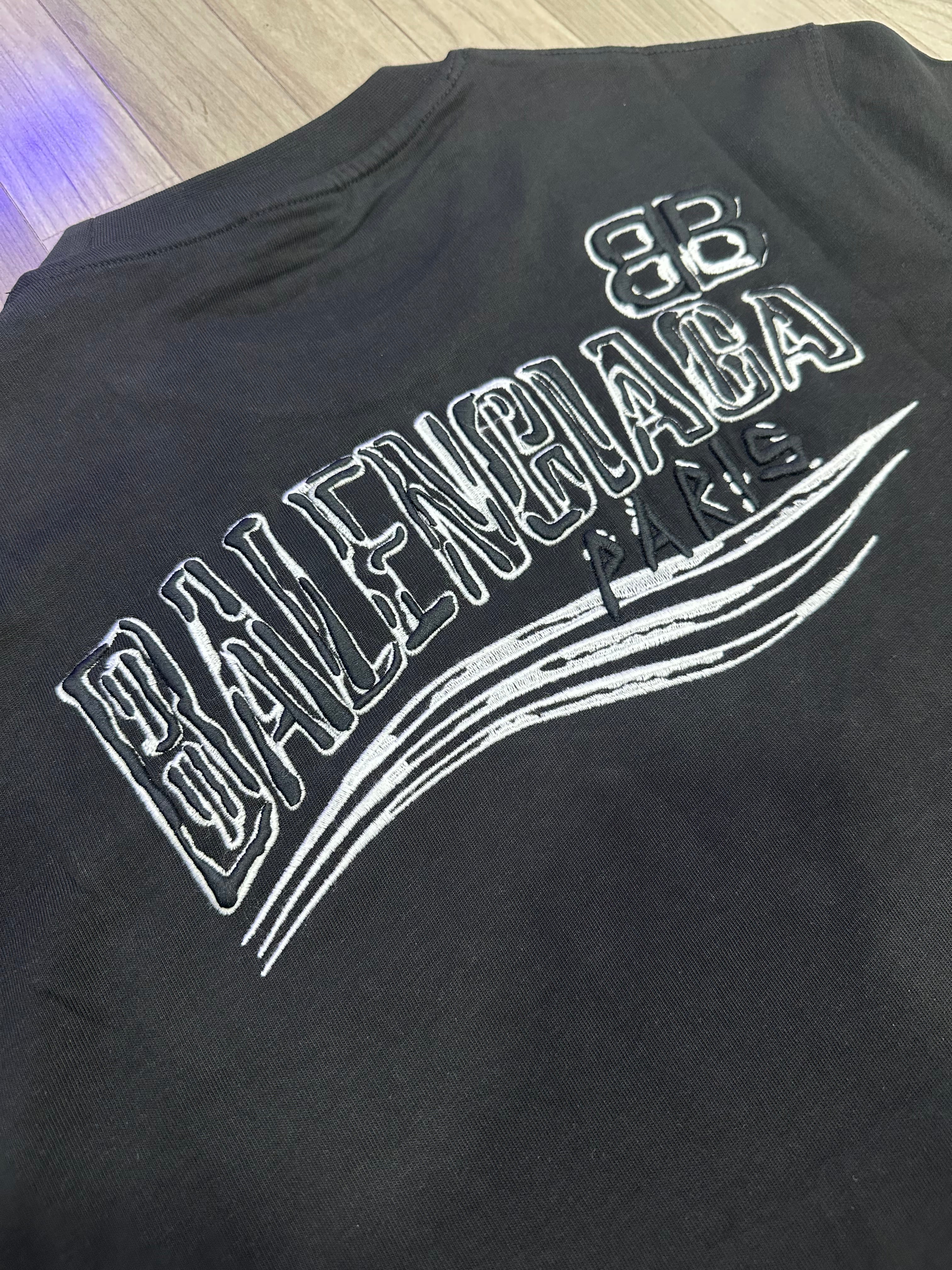 CAMISETA BALENCIAGA